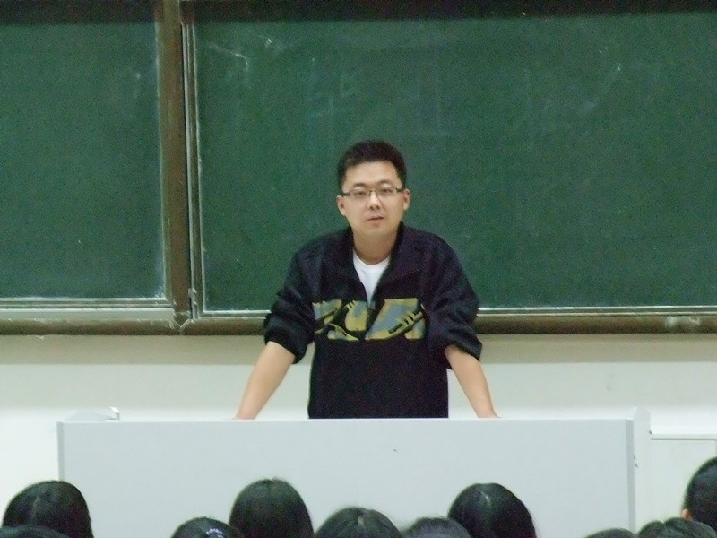 法学院第九届学生会第六次全体大会顺利举行